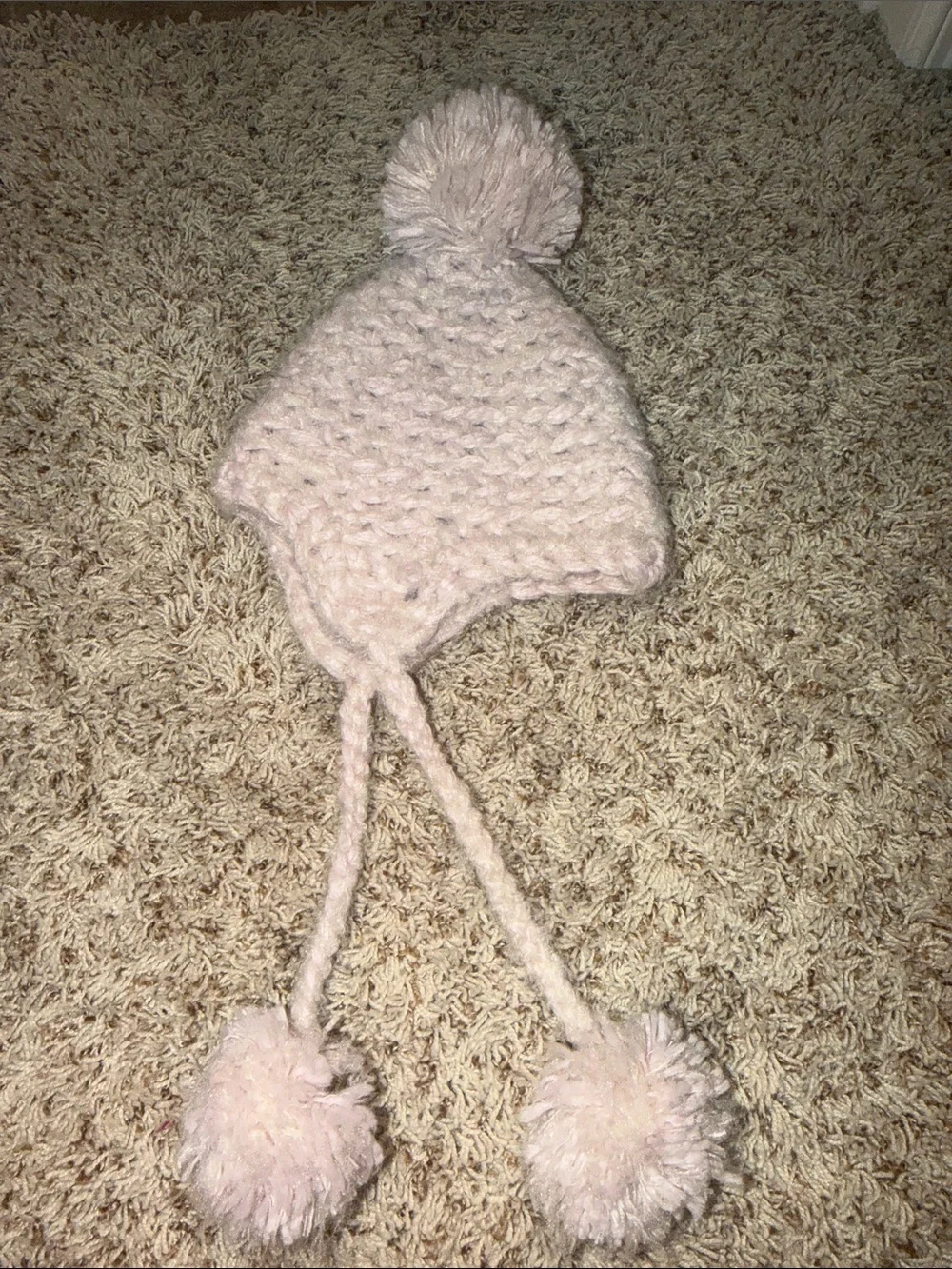 NEW FREE PEOPLE Swiss Miss Pom Trapper Hat | endource